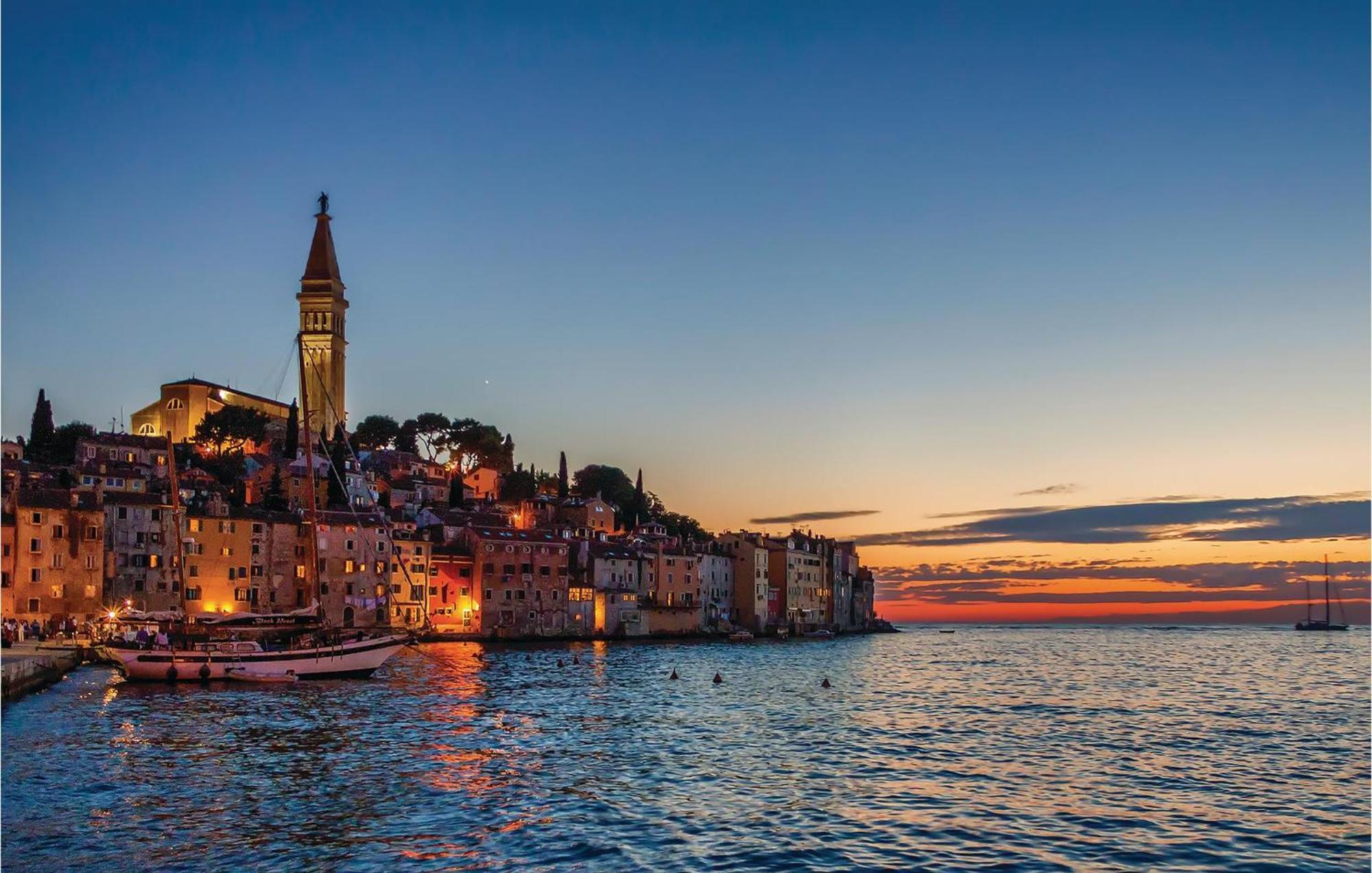 Amazing In With Kitchen Rovinj